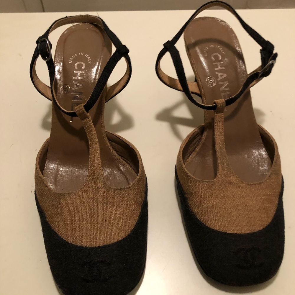 Vintage Chanel Black and Tan Tweed Slingback Heels